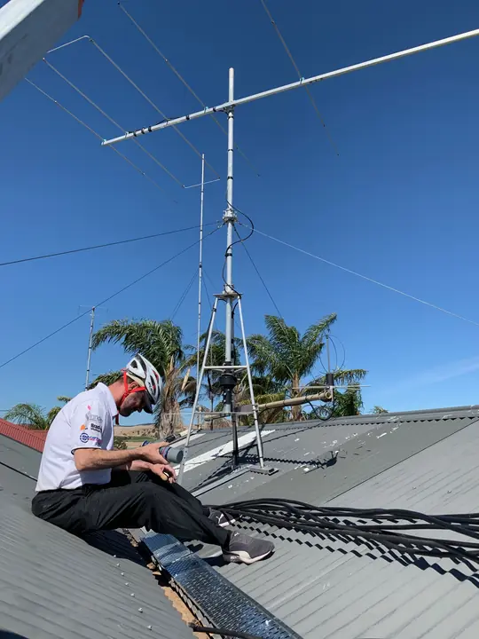 Roof work on the antenna system