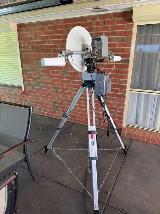 3 cm portable: dish, transverter and sequencer